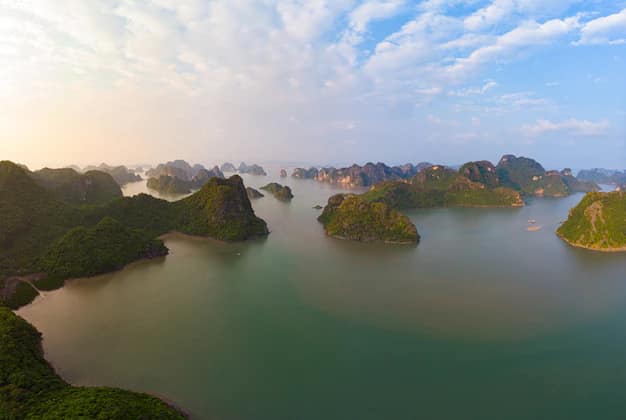 Hanoi · Ha Long · Da Nang, Vietnam