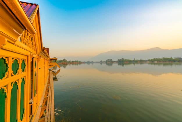Srinagar · Gulmarg · Pahalgam, India