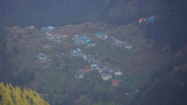 Vaishno Devi Yatra Guide From Gujarat: Katra, the 13 km Trek, RFID Registration and Every Way Up to Bhawan