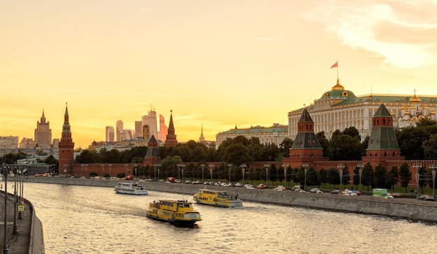 Russia for Indian Tourists: The E-Visa That Exists vs the 'Visa-Free' Headlines